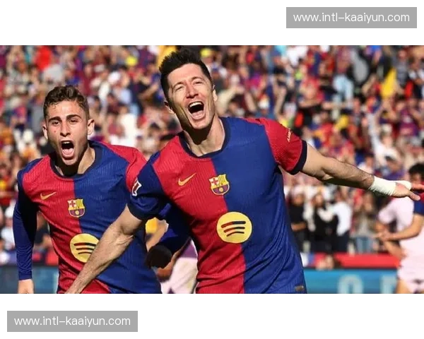 巴萨高位逼抢执行强度 前场压迫如何限制对手出球线路